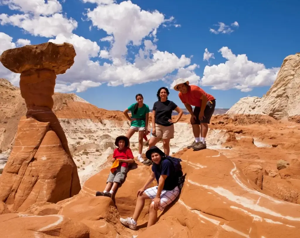 Mesa Family Hiking Image 01